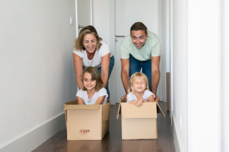 ¿Por qué septiembre es ideal para mudarte en familia? Ventajas que no sabías